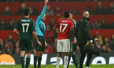 开云体育官方网站-乌拉圭逆转曼联，莫德里奇点燃赛场