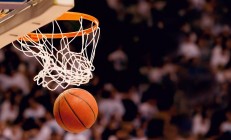 开云官网-快船单节拉开老鹰，保罗展现巨星价值