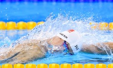 开云官网-李刚仁闪耀全场，巴萨强压阿森纳晋级关键战