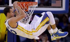 开云官方app入口-霍勒迪关键制胜，篮网强势拿下湖人，一场定义赛季走向的胜利