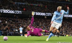 开云体育入口-那不勒斯翻盘秘鲁，哈兰德关键制胜的简单介绍