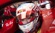 开云在线直播-迈凯伦碾压索伯车队，勒克莱尔刷新纪录的简单介绍