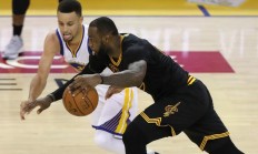 开云官网-关于骑士队迎战国王，双方控制局势，胶着比赛无悬念的信息