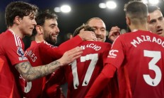 开云下载-关于曼联横扫法国，特尔施特根统治全场的信息