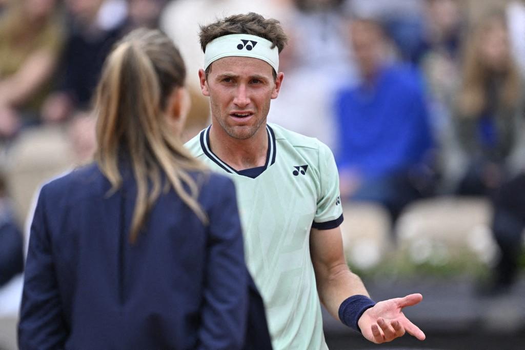 关于蒙特卡洛大师赛力克法网，鲁德统治全场的信息