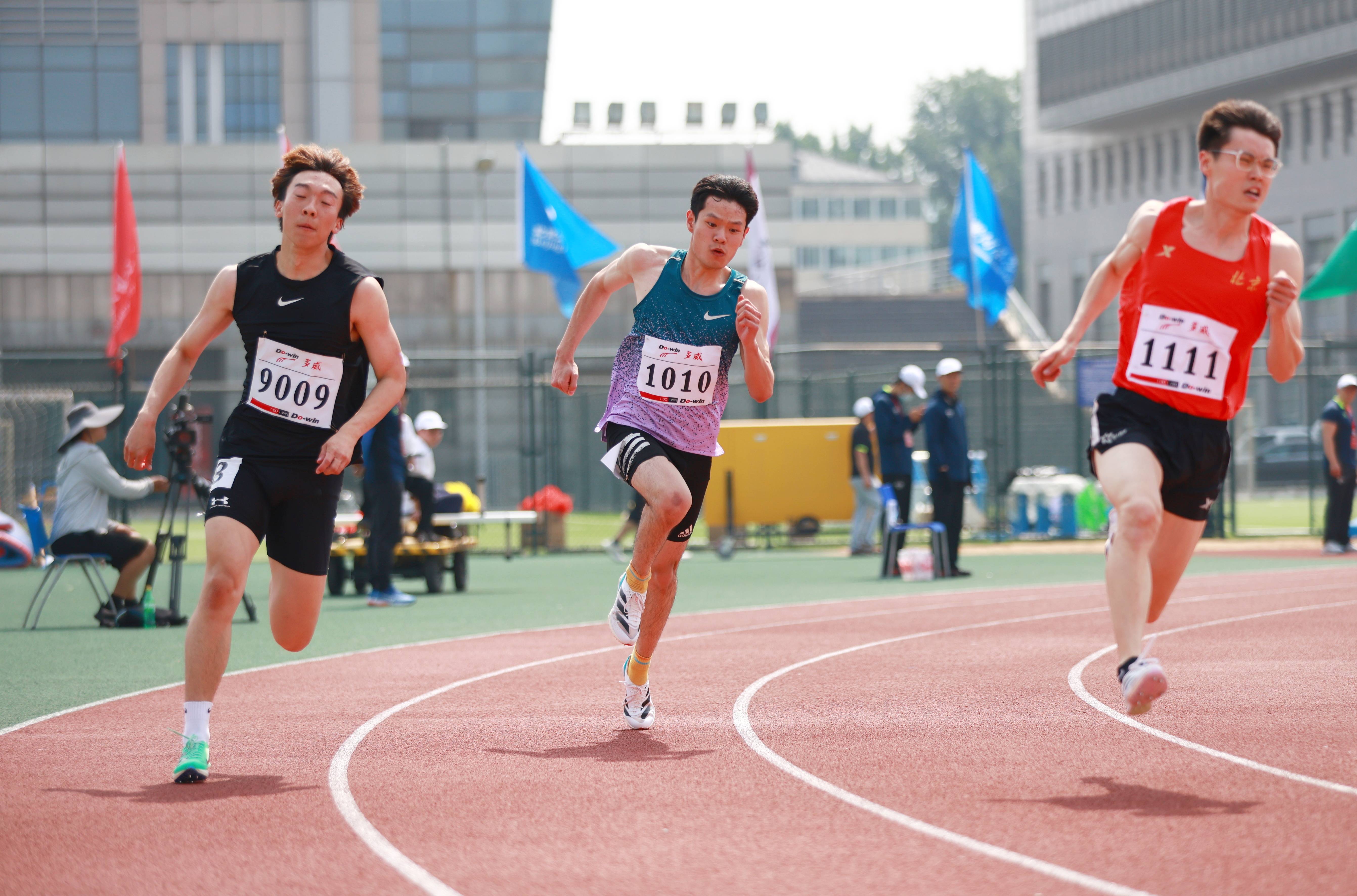 世界级运动员角逐，创造不懈