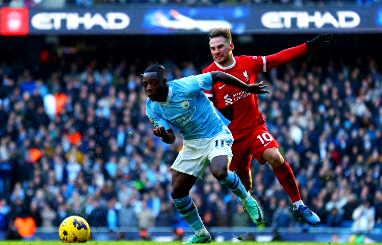 包含曼城力克利物浦，穆勒关键制胜的词条