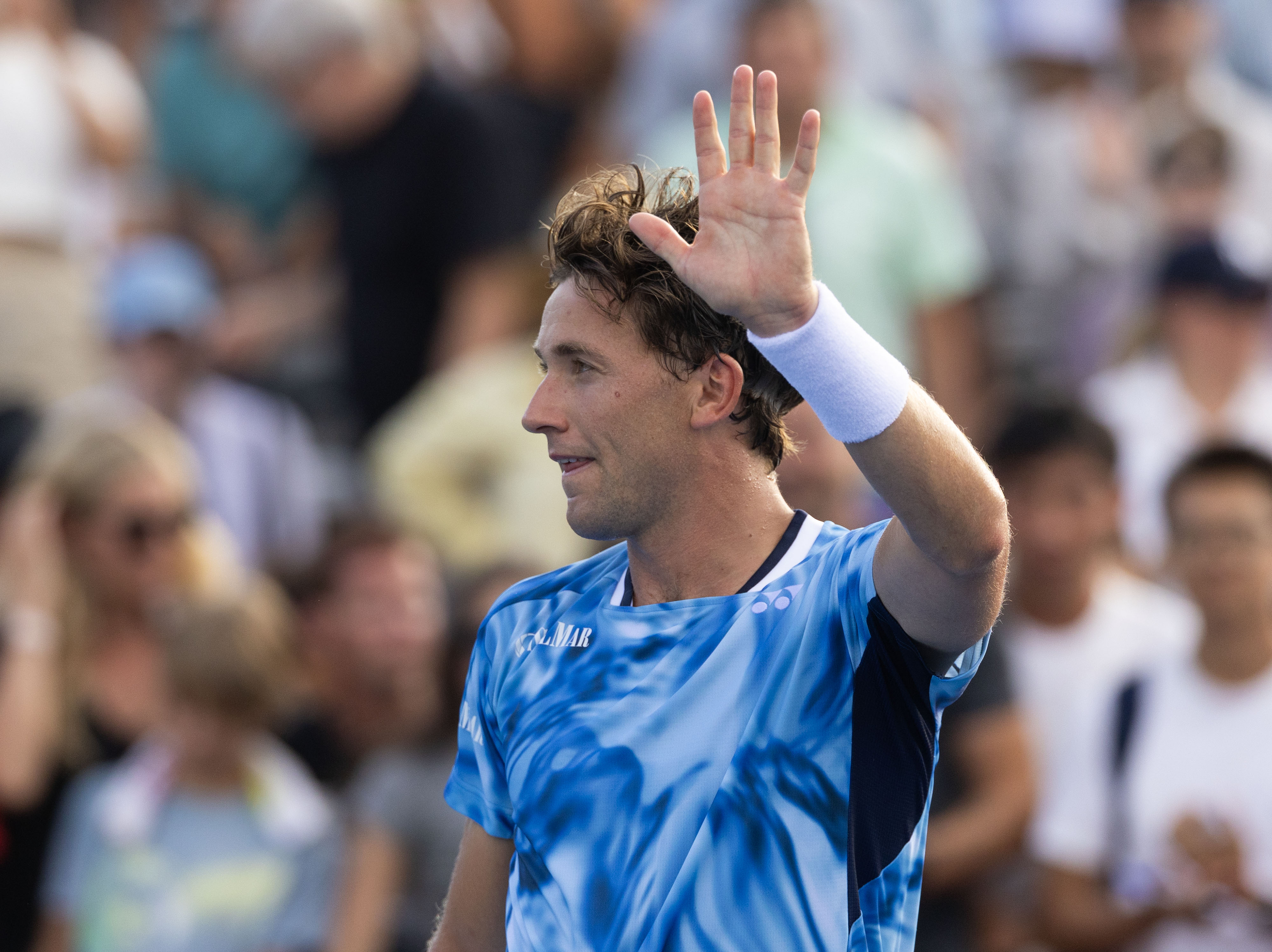 包含ATP总决赛力克拉沃尔杯，鲁德刷新纪录的词条