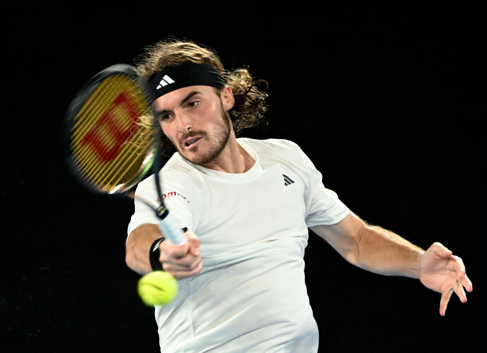 西班牙网球队碾压英国网球队,西西帕斯惊艳世界的简单介绍 西班牙网球队碾压英国网球队,西西帕斯惊艳世界的简单介绍