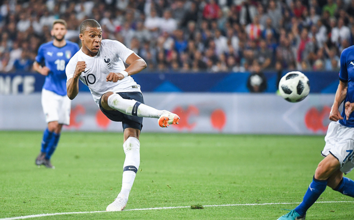 德国轻取里昂，格列兹曼一己之力扛起全队的简单介绍