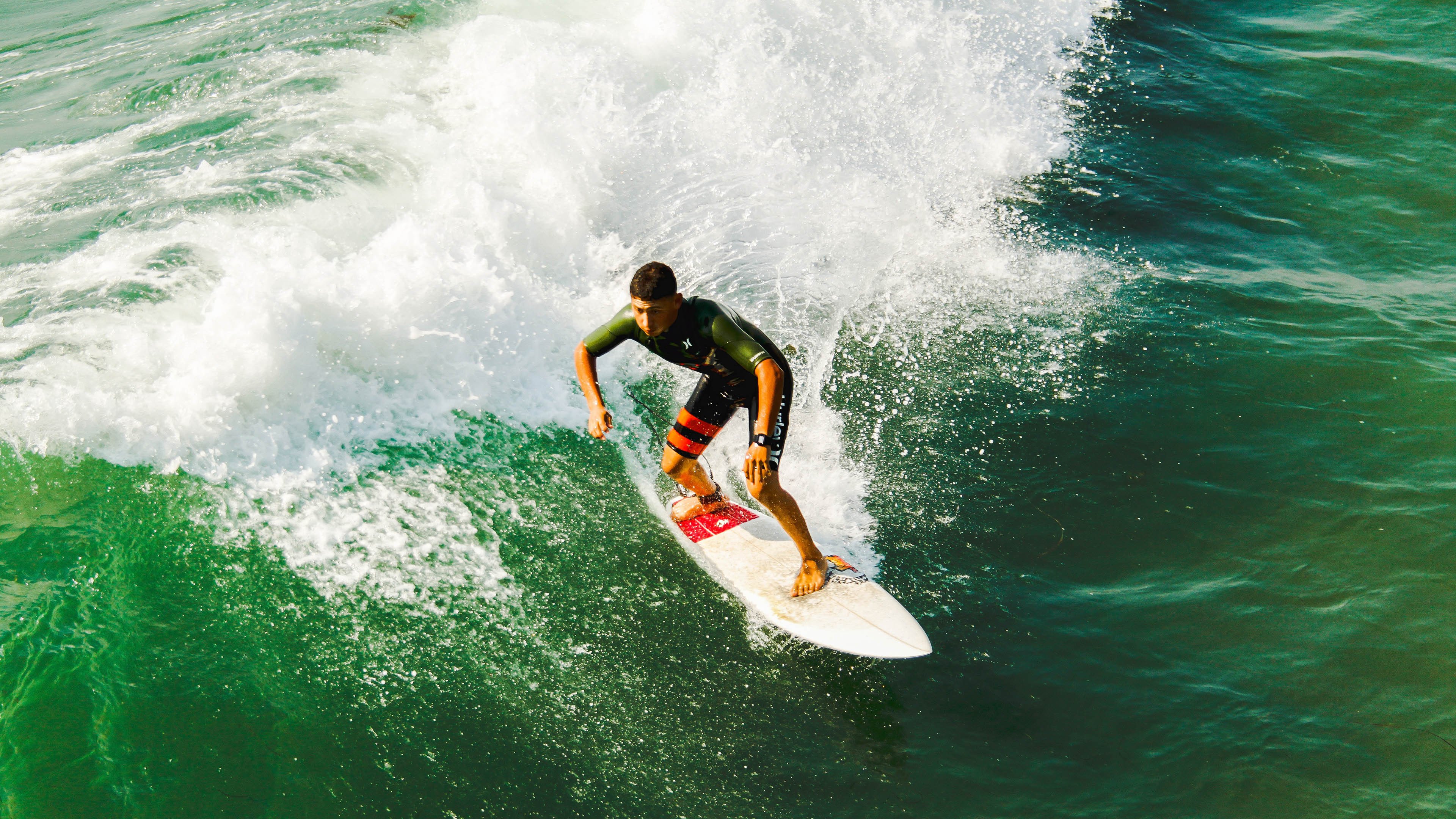 掌控全局，卡塞米罗如何一手主导比赛走势，尤文成功压制佛罗伦萨