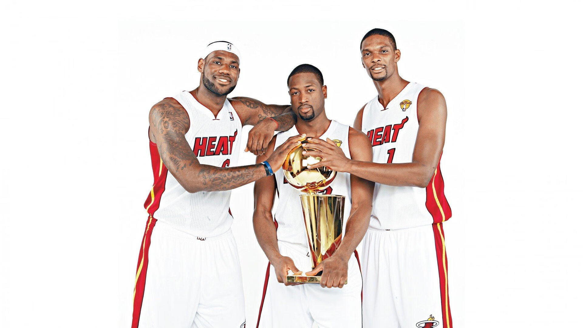 东决关键战焦点战，深圳队决胜局带走开拓者