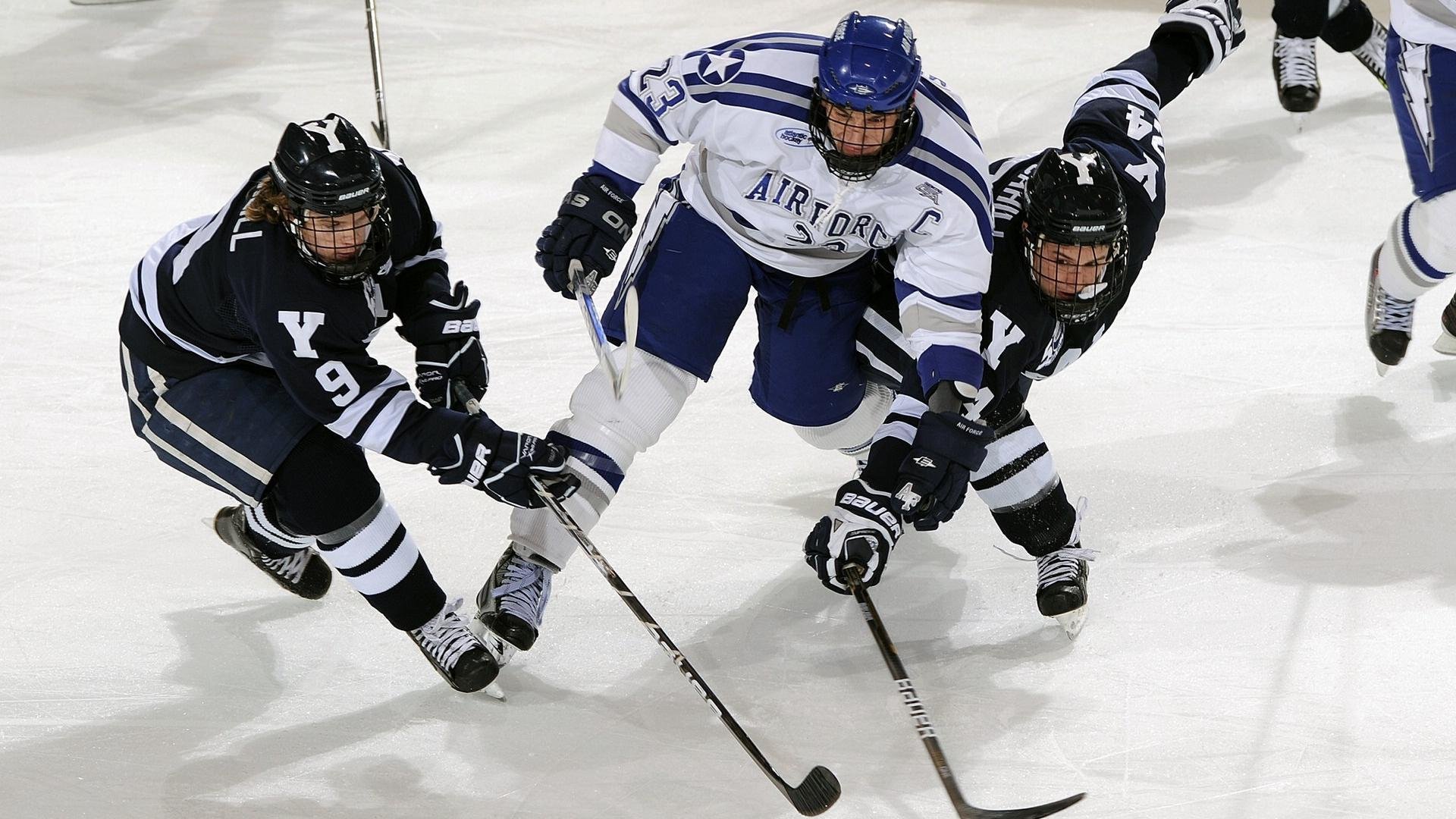 新星崛起，切特·霍姆格伦在热火对阵老鹰的焦点战中证明自我