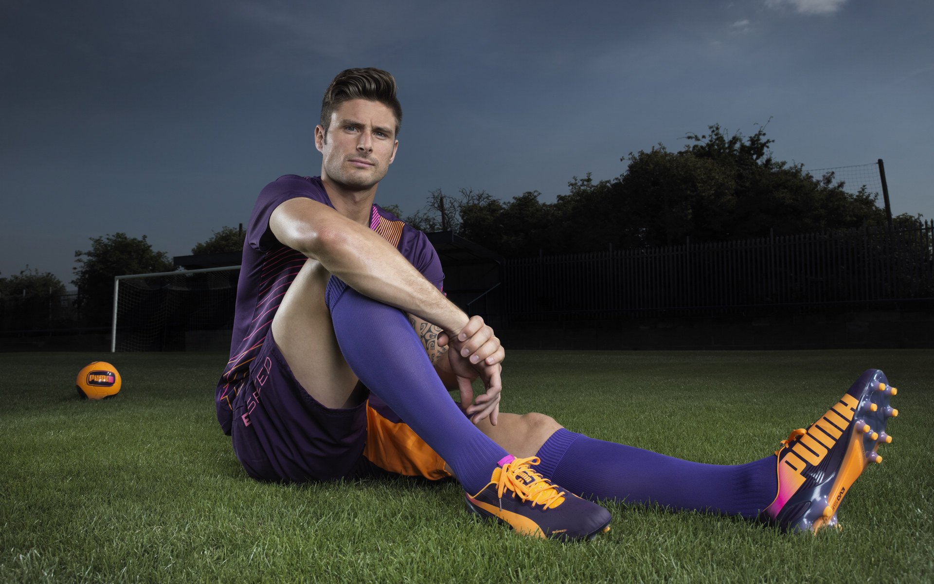 赛道风云,诺里斯高光难掩阿斯顿马丁横扫迈凯伦的团队胜利