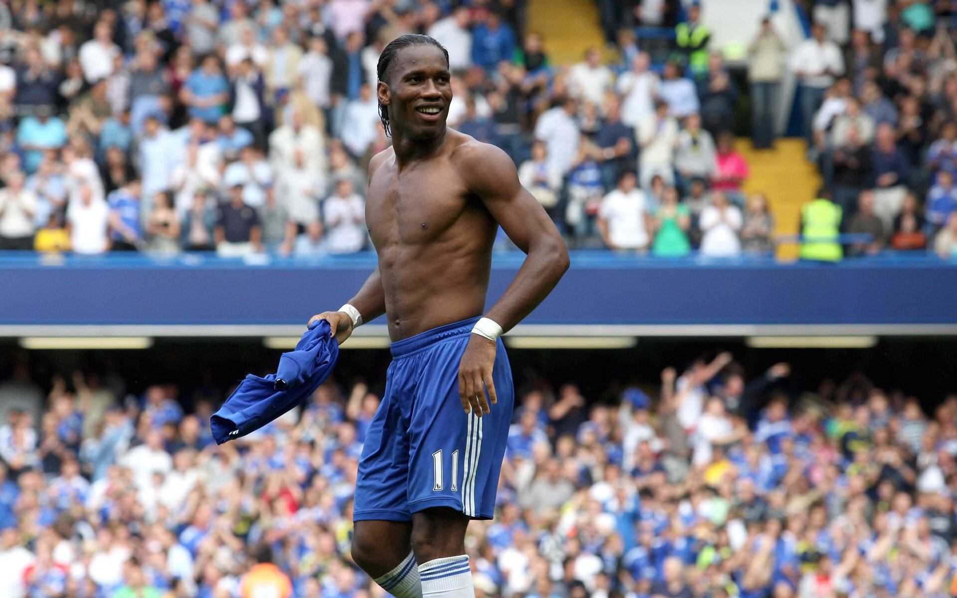 牙买加之夜，苏亚雷斯关键节点连斩，阿森纳巅峰对决终破魔咒